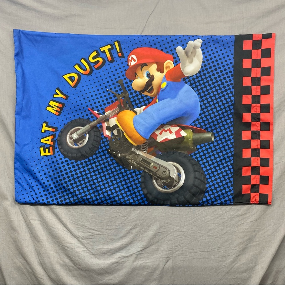 MarioKart Wii Pillow Case Mario/Luigi Blue/Red Size |‎ OS